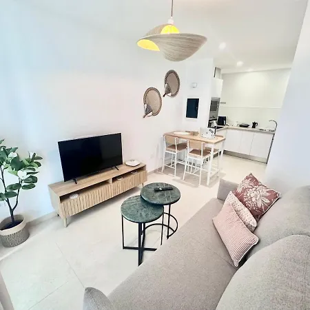 Pai Pai , Nuevo, Terraza Privada, Cocina, Wifi Y Escritorio Corralejo